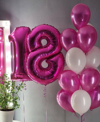 Σύνθεση Μπαλονιών Με Φούξια -  Λευκό